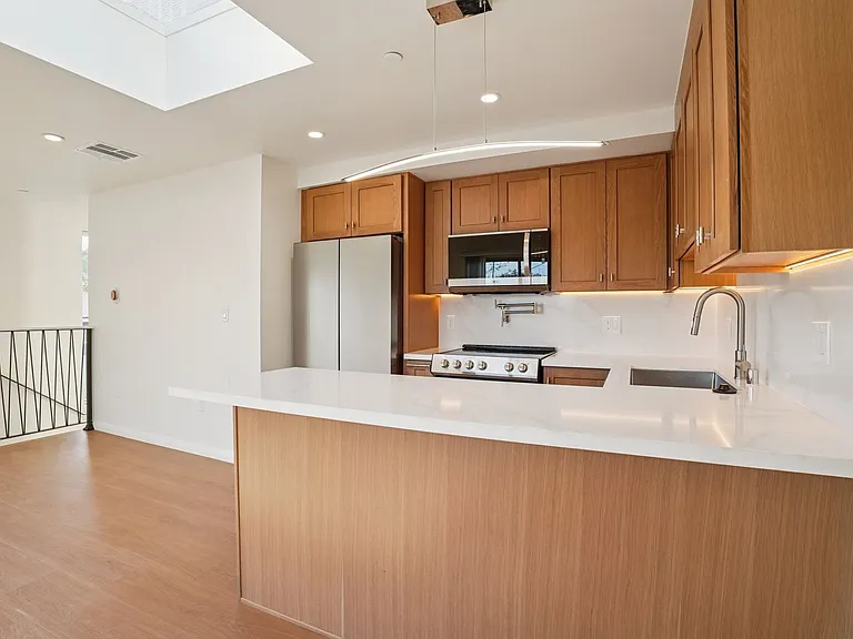 6162 Oak Crest Way — Photo 29