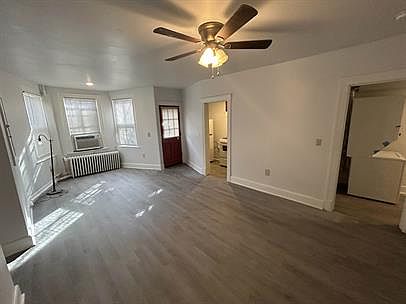 4th image of 1325 Q St NW APT 1