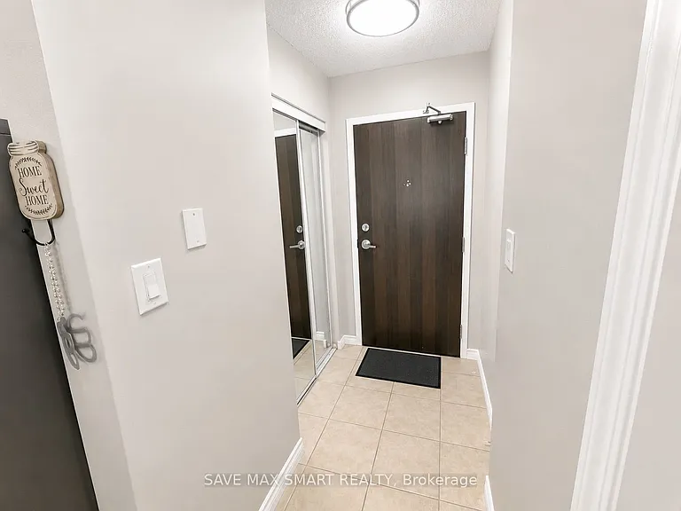 9 George St N #2314 — Photo 6