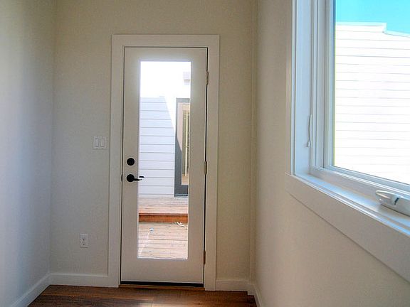 5th image of 1379 Minna St