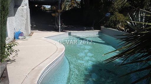 2nd image of 4224 W Seville St