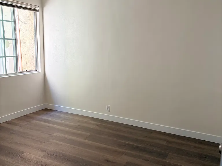 1841 S Sierra Vista Ave — Photo 3