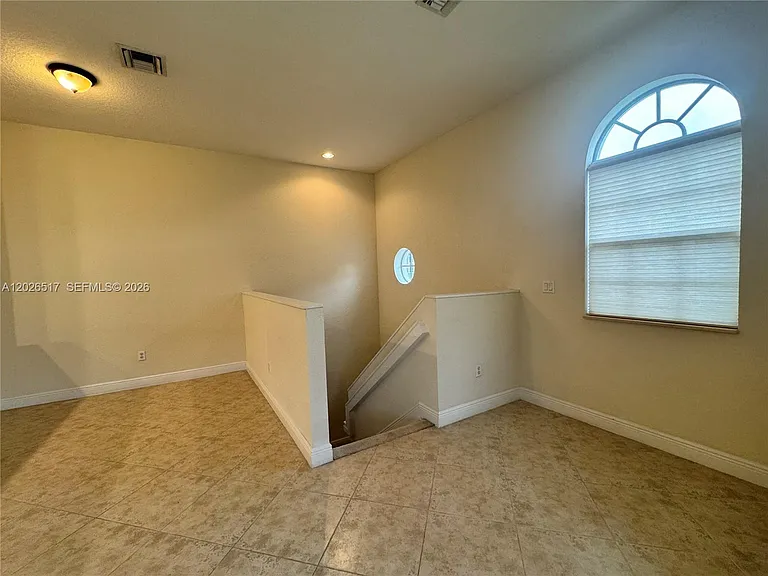 5819 Hampton Hills Blvd — Photo 14