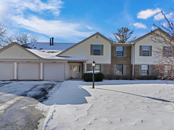 5140 Coventry Ln #9-A-2, Gurnee, IL 60031