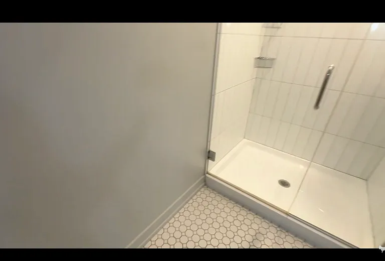 162 W Huron St — Photo 5