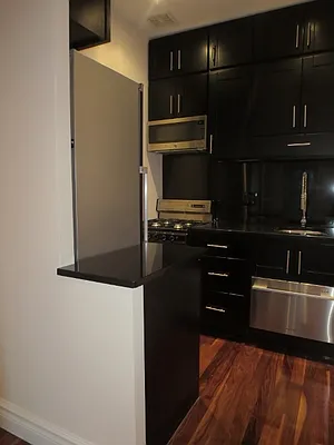 Rented by Nest Seekers International | media 14