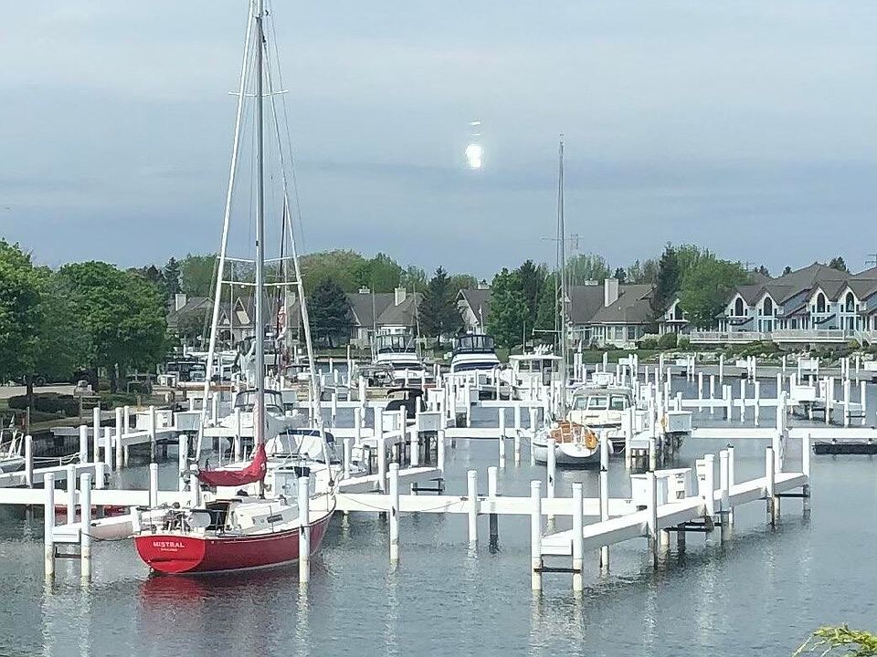 1st image of 57 Marina Dr