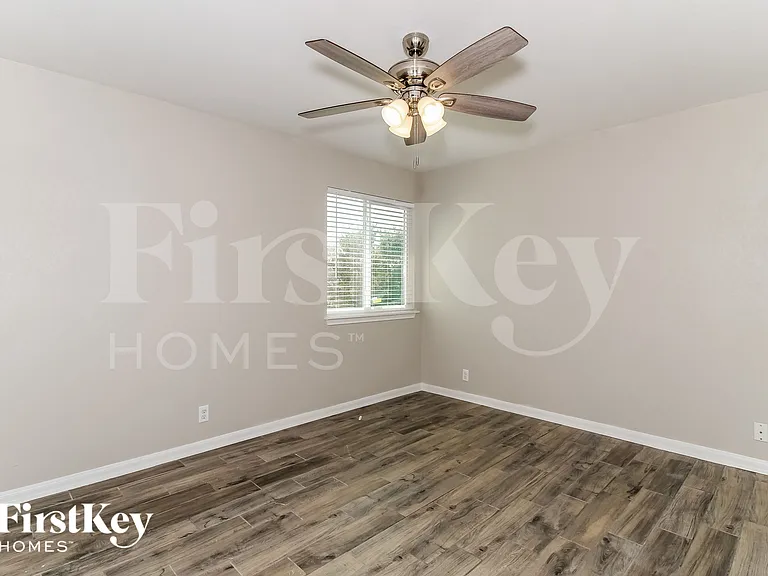 2138 Brinkley Dr — Photo 11