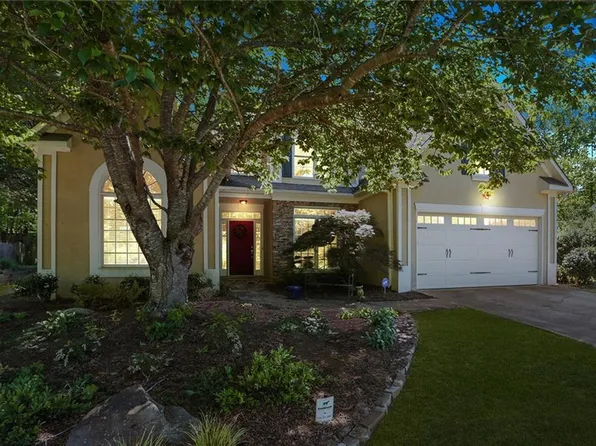 913 Chesterfield Pl, Marietta, GA 30064