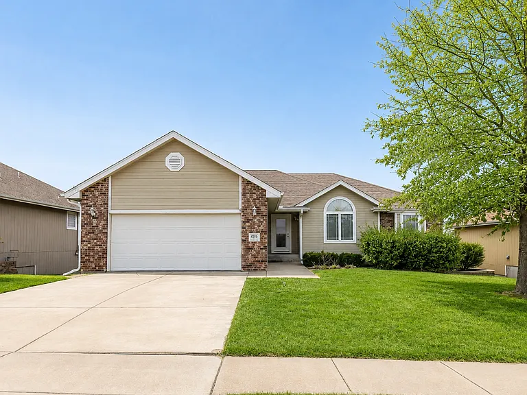 4193 Taneil Dr — Photo 1