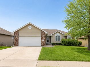 4193 Taneil Dr, Manhattan, KS 66502