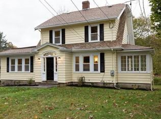 108 Harding St, Medfield, MA 02052