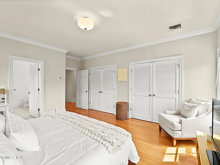 26 Edgewood Ave #1 — Photo 21