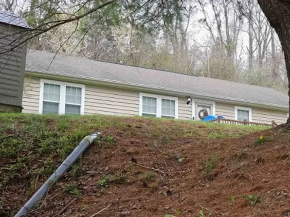 151 Morgan Ln, Julian, WV 25529