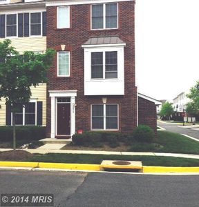 42899 Pamplin Ter, Chantilly, VA, 20152