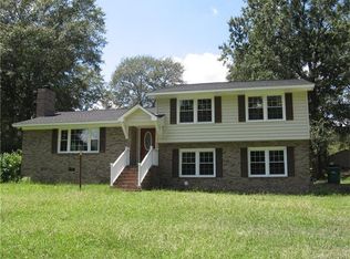 317 N Lee St, Jefferson, SC 29718