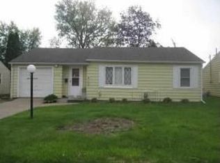 2309 47th St, Moline, IL 61265