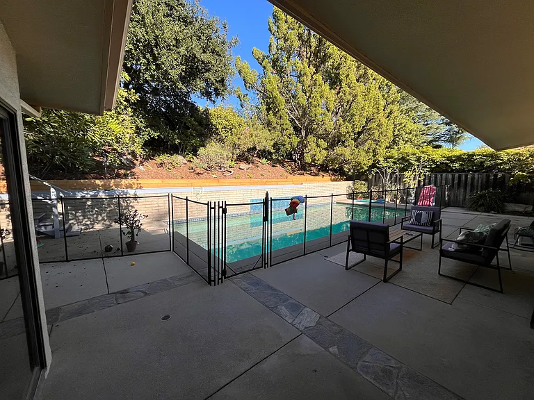 16641 Park Lane Cir — Photo 18