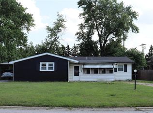 14 Lakeland Blvd, Swansea, IL