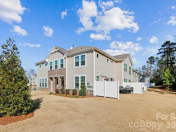 5th image of 1304 Southern Sugar Dr