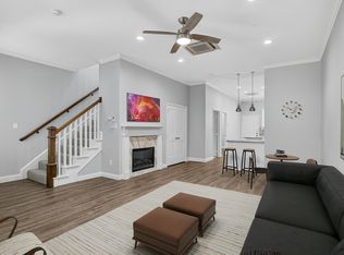 410 Fulton St #104, Denton, TX 76201