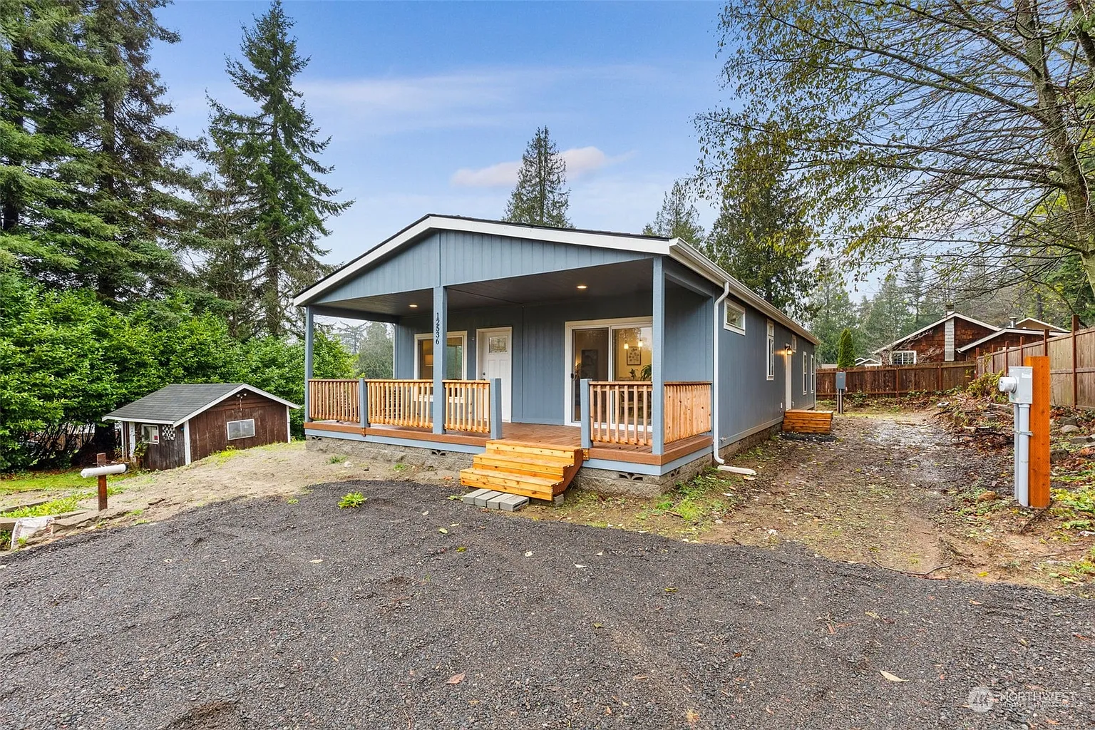 12536 NE Virginia Court photo 1
