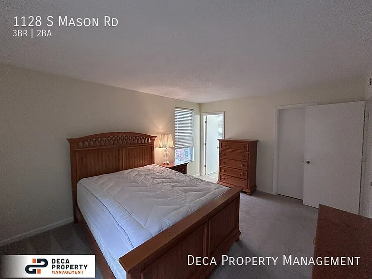 1128 S Mason Rd — Photo 16