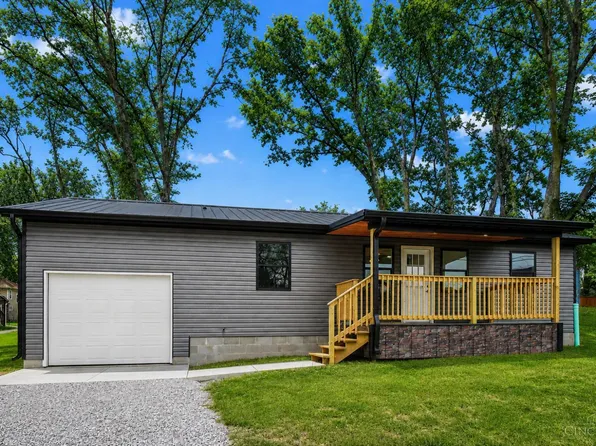 330 Macy Ln, Leesburg, OH 45135