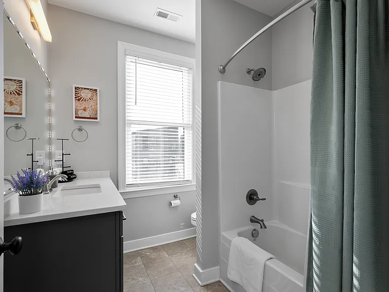 2511 Porter St #2 — Photo 10