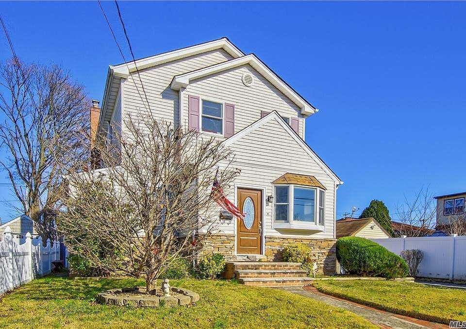 1st image of 539 Bernard St