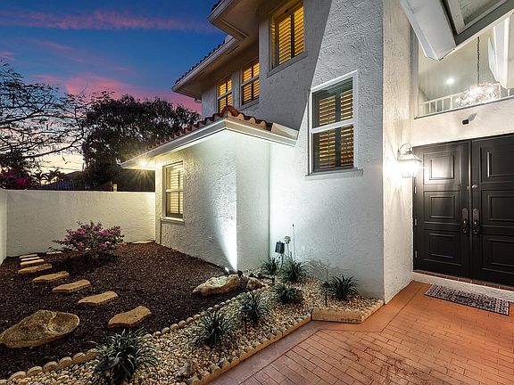 3rd image of 1199 SW 19th Street