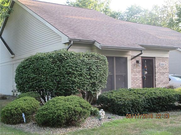 2nd image of 1661 W Hampton Dr #1661