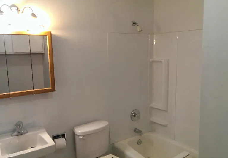 287 E Main St #3 — Photo 10