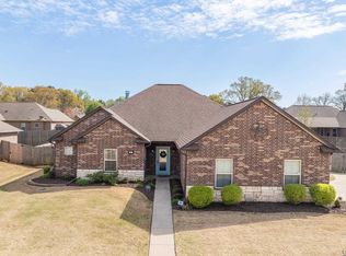 6 King Ranch Rd, Texarkana, TX 75503