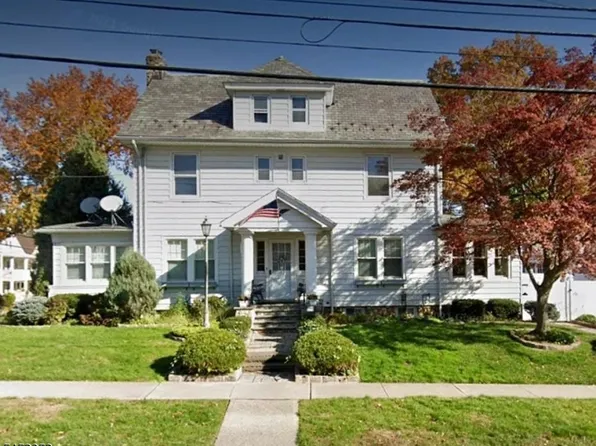 182 2nd St Floor 2, Clifton, NJ 07011