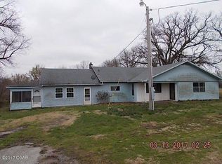 498 Sarratt Rd, Goodman, MO 64843
