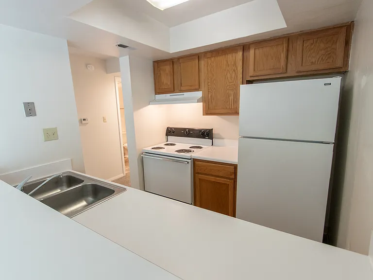 Village East — Photo 9
