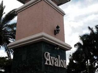 10229 SW 20th St, Hollywood, FL 33025