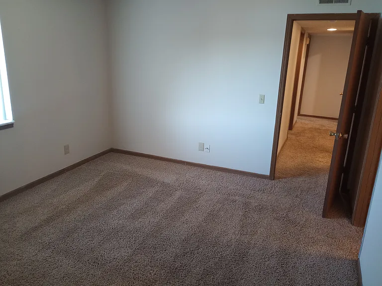 Marina Point Apartments — Photo 8
