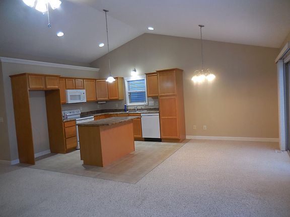4th image of 8882 Macywood Ln