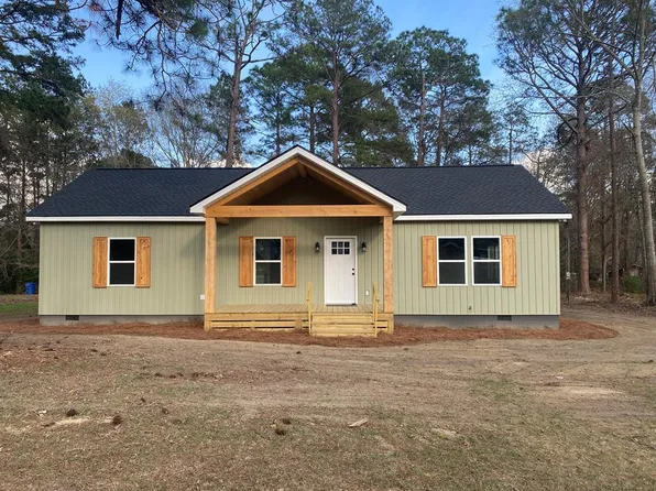 244 Ford St, Poulan, GA 31781