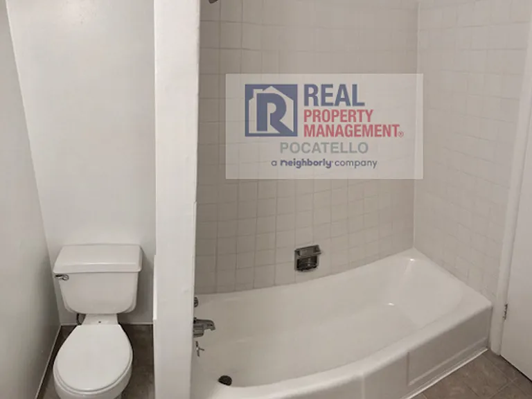 2235 Pocatello Creek Rd — Photo 14