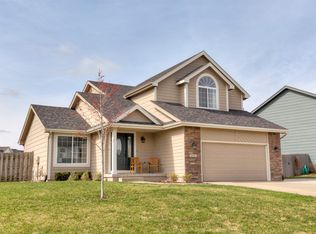 3204 SW Prairie View Rd, Ankeny, IA 50023