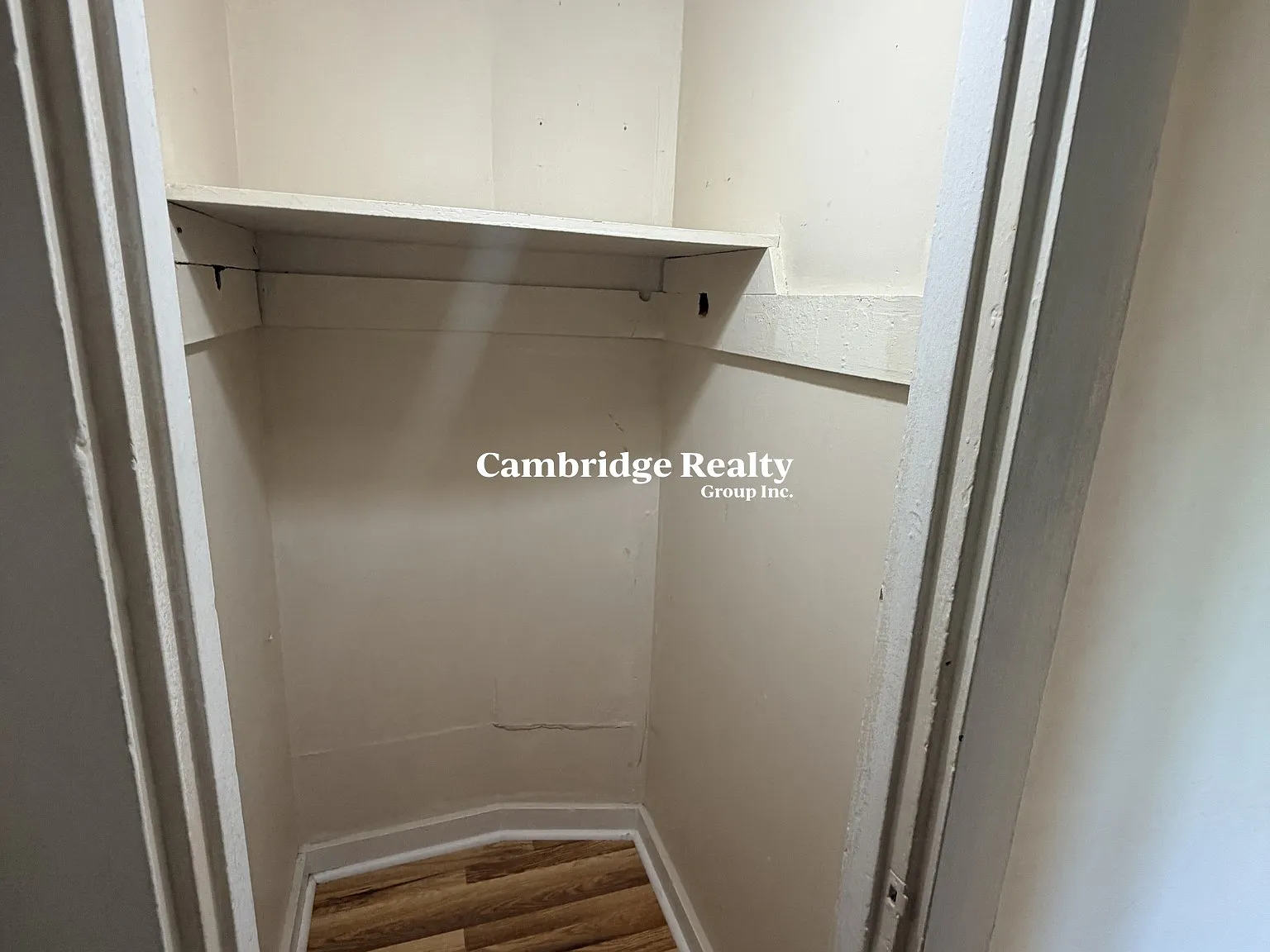 2 bed, 1.0 bath, $2,700 — Photo 4