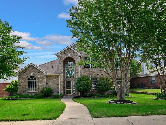 2nd image of 972 Dogwood Ln
