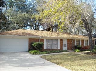 1601 Hedgefield Ct, Tallahassee, FL 32308