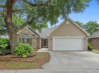 775 Kittiwake Ln, Murrells Inlet, SC 29576
