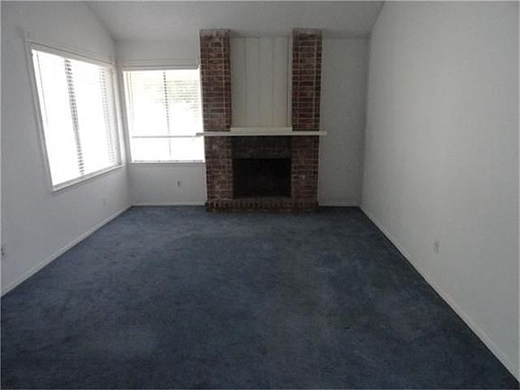 4th image of 12942 Knotty Glen Ln