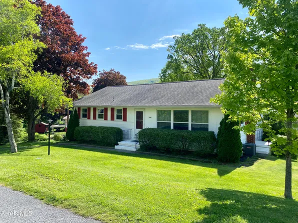168 Indiana Dr, Altoona, PA 16602