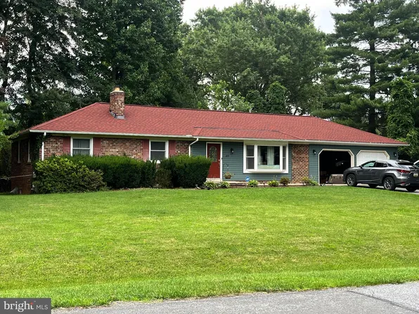 4001 Charley Forest St, Olney, MD 20832